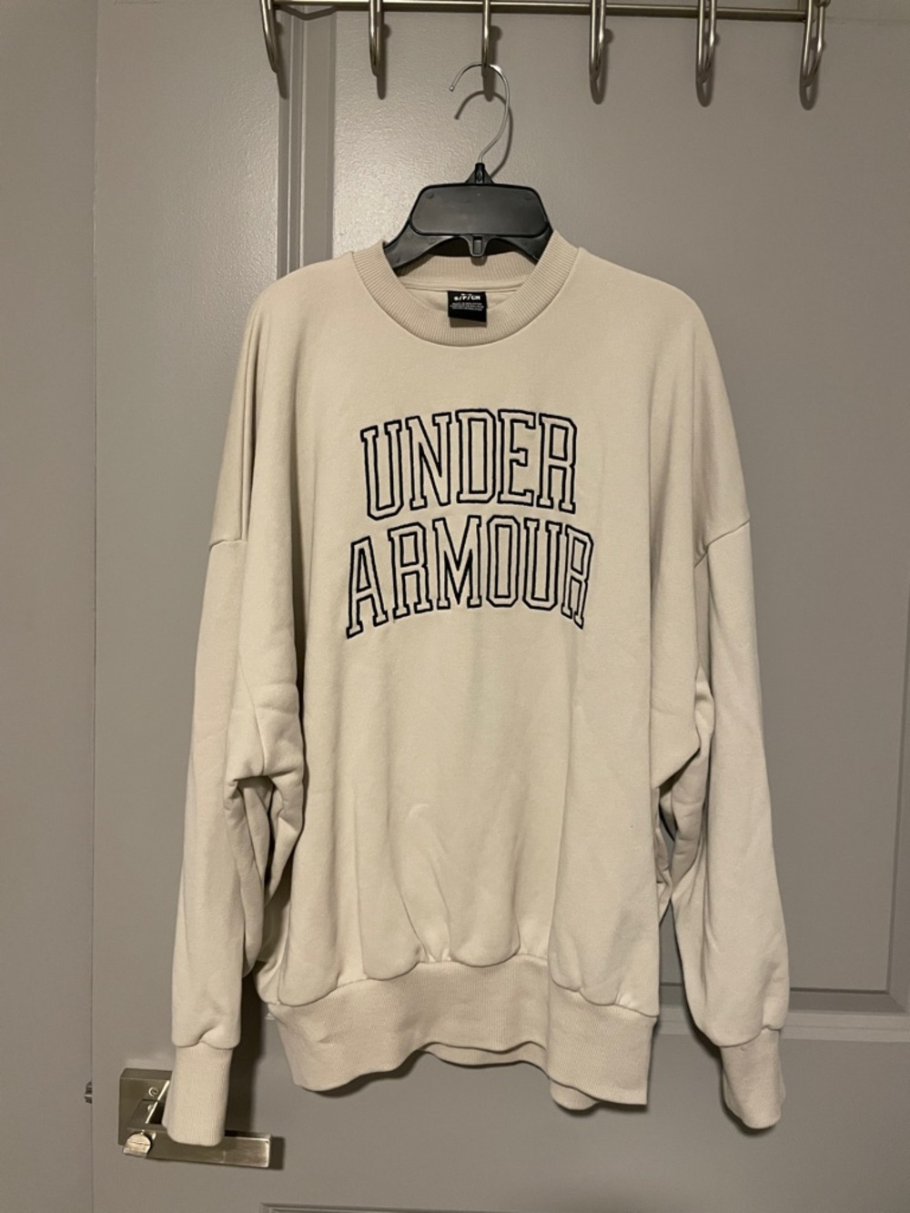 Under Armour Men's Cream Crewneck Sweatshirt